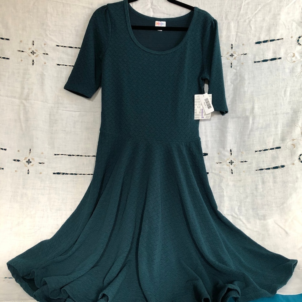 LuLaRoe Nicole dress